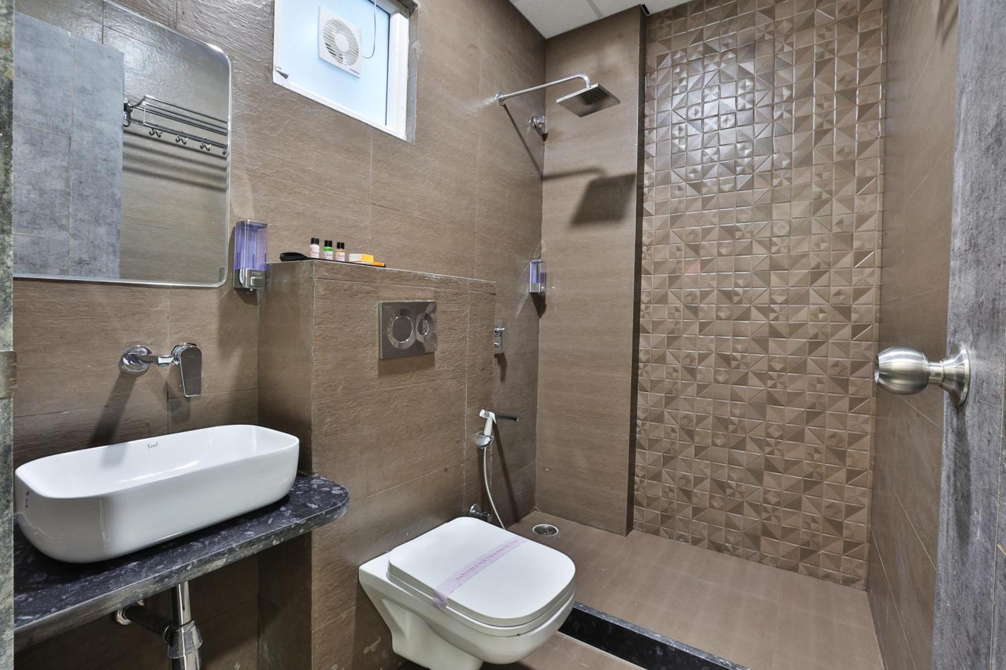Royal Ocean Prime Hotel Jaipur Buitenkant foto